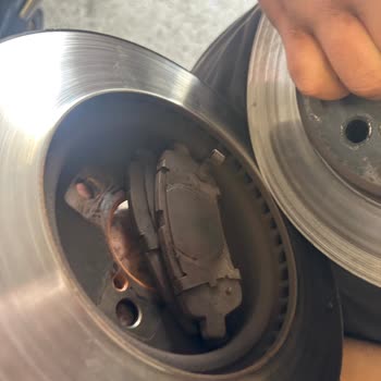 Ersu Otomotiv’de Yağ Eksikliği Ve Fren Balata Yanıltması