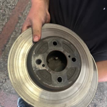 Ersu Otomotiv’de Yağ Eksikliği Ve Fren Balata Yanıltması