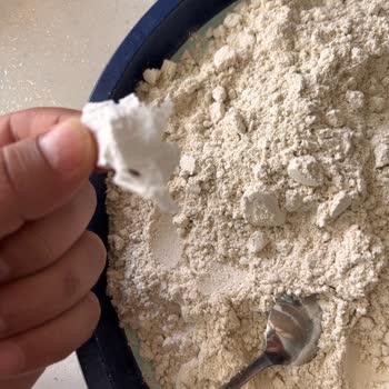 E‑Bebek'te Yulaf Unu Paketi İçinde Canlı Böcek Bulundu