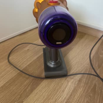Dyson V12 Batarya Arızası Ücretsiz Değişim Talebi