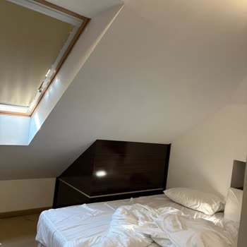 Ödenen 800 Euro İçin Kalitesiz Ve Hijyenik Olmayan Otel Deneyimi