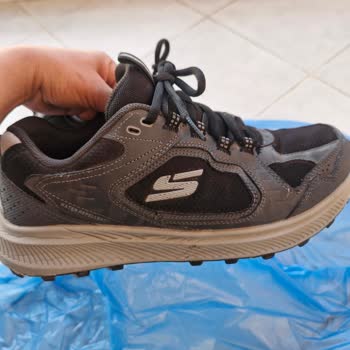 Kısa Sürede Yoğun Koku Çıkan Ayıplı Skechers Ayakkabı İçin İade Ve Değişim Talebi