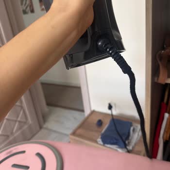 Garanti Kapsamındaki Ütümde Kireç Lekeleri Ve Kırık Alt Taban İçin Ücretsiz Onarım İstiyorum