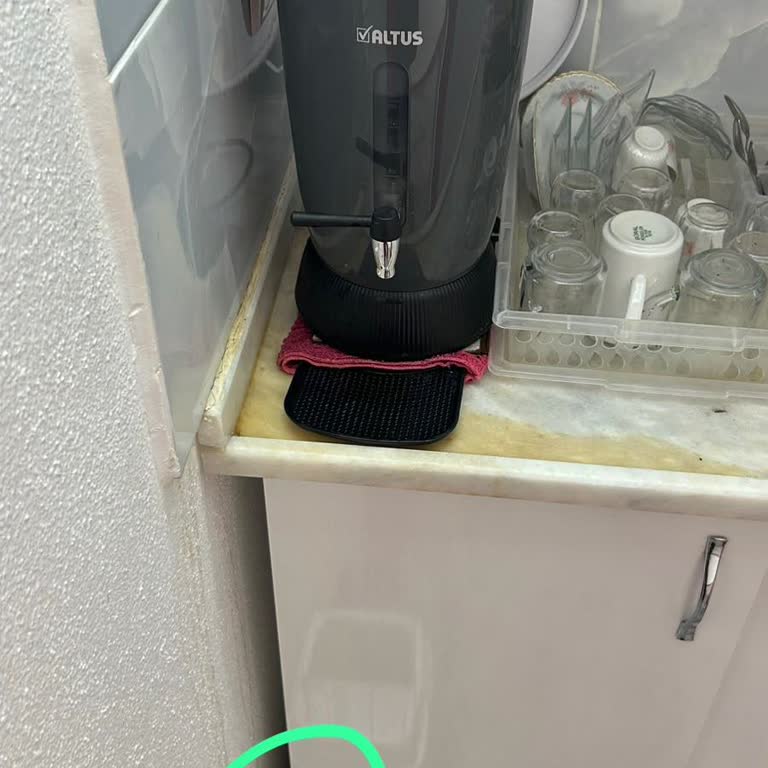 Altus Semaverinde İlk Kullanımda Cam Demlik Kırıldı, Garanti Reddi
