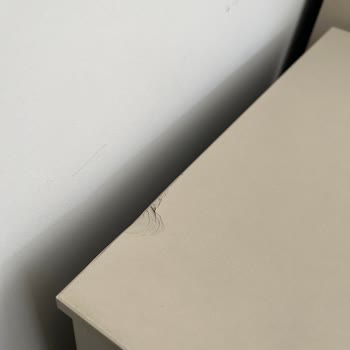 Hasarlı Mobilya Ve Eksik Komodin Teslimatı