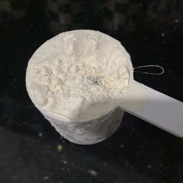 Tomuba Whey Protein Ürününde Saç Teli Bulunması Ve Şirketin Cevapsızlığı