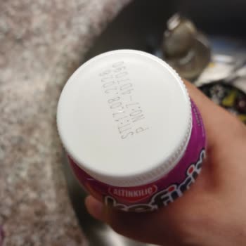 Şişen Kapak Ve Bozulmuş Altınkılıç Çilekli Kefir, Sağlık Endişesi