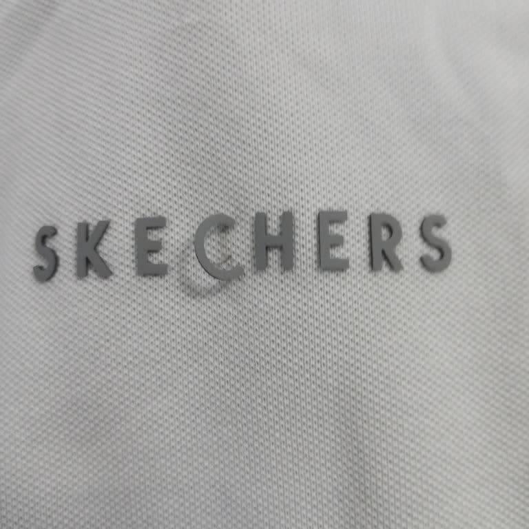 Skechers Tişörtündeki Logo Sorunu Ve Değişim Reddi