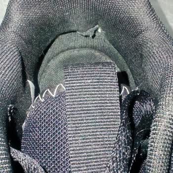 Adidas Ayakkabısında Erken Topuk Deformasyonu Garanti Reddiyle Karşılaşıldı