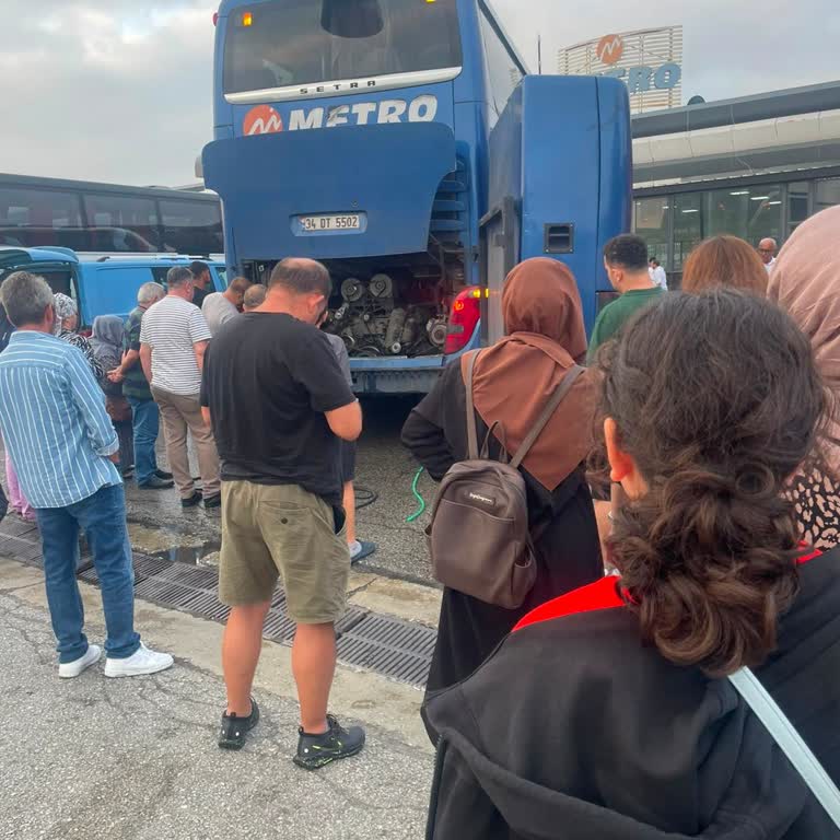 Arızalı Otobüsle Uzun Gecikme Ve Güvenlik İhmalı