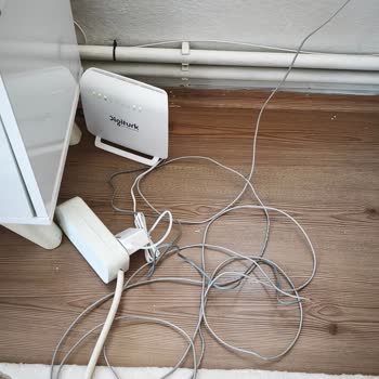 Digiturk Teknik Servisinin İzinsiz Pencere Delikleri Ve Hasar Tamiri Talebi