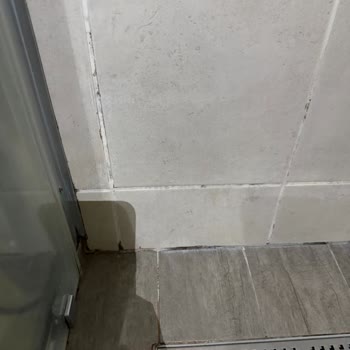 Kirli Oda Ve Haksız Ücret Kesintisi