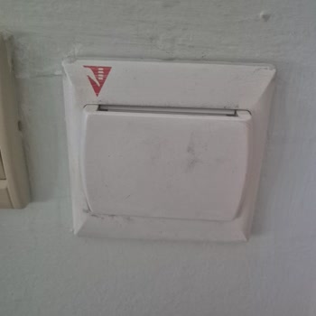 Otel Hijyeni Yetersiz Ve Haksız Ücret Kesintisi