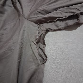 Cos Pantolonun İlk Kullanımda Yırtılması Ve Mağazanın İade Reddi
