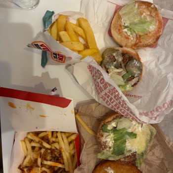 Gebze Saloon Burger'den Soğuk Ve Eksik Sipariş: İade Talebi