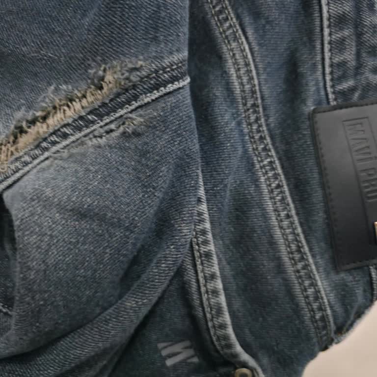 Mavi Pro Jake Kot Pantolonun Dikiş Yerlerinden Yırtılması Ve Kalite Sorunu