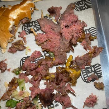 Balta Burger Şubesinde Çiğ Yumurta Ve Çiğ Köfte Hatası Sağlık Riski