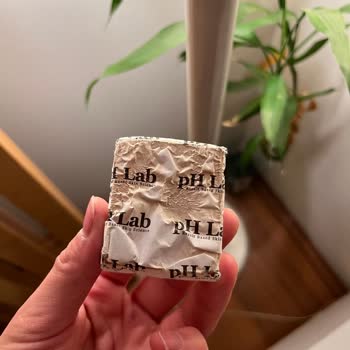 PH Lab Sabunu Ve Retinol Ürünü Kargoda Hasar Görmüş, İade/Değişim Talebi
