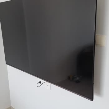 Vestel Yetkili Servisi Duvarı Patlattı Ve Geri Dönüş Yapmadı