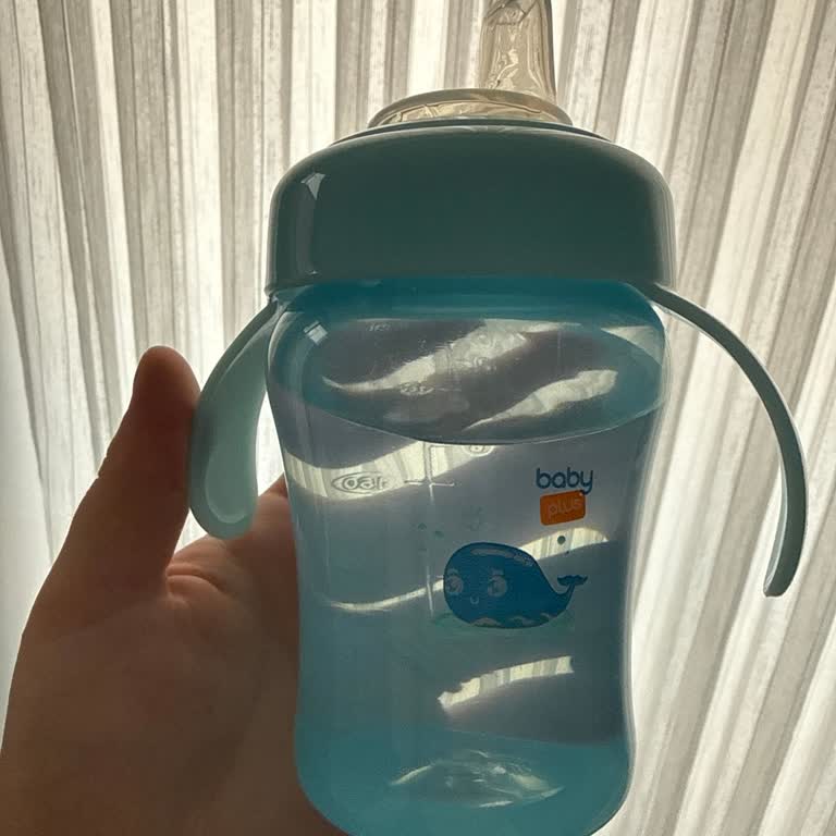 Şiddetli Plastik Kokusu Bebek Suluğunda Su İçmeyi Engelliyor