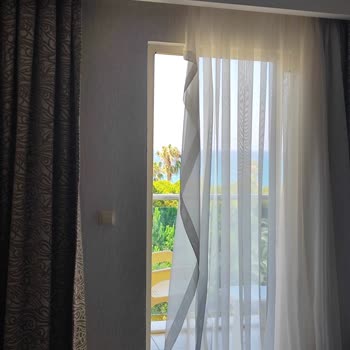 Mc Beach Resort Hotel'de Hijyen Ve Konfor Eksikliği, Tatilbudur'dan İade Talebi