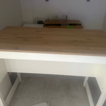 Yanlış Boyuttaki Bar Masası Ve Eksik Parça, Vivense Sorumluluğu Reddetti