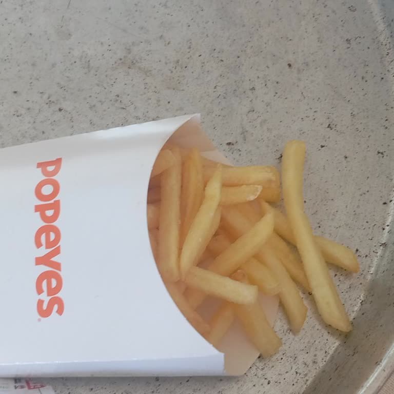 Büyük Boy Patates Ücretini Ödedim, Küçük Boy Aldım
