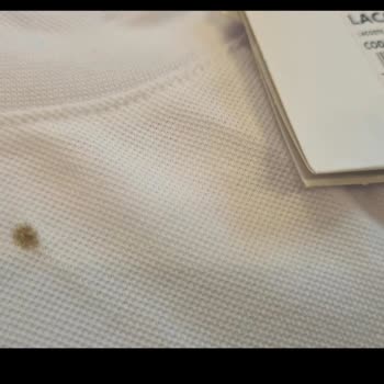 Leke İçeren Lacoste T-Shirt İçin Değişim Veya İade Talebi