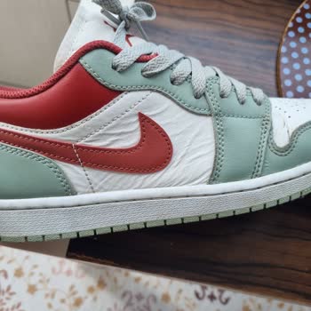 Nike Jordan Ayakkabısının Kısa Sürede Deri Çatlaması Ve Haksız Kullanıcı Hatası İddiası