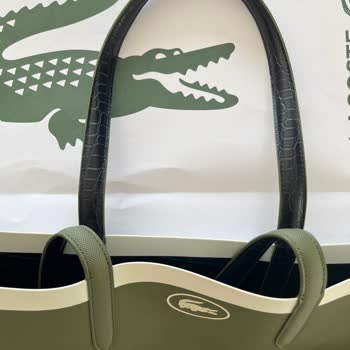 Lacoste Kadın Çantasında Deformasyon Ve Garanti Reddi