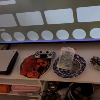 Garanti Kapsamında Panel Arızalı TV İçin Ayıpsız Misli Değişim Talebi Reddedildi