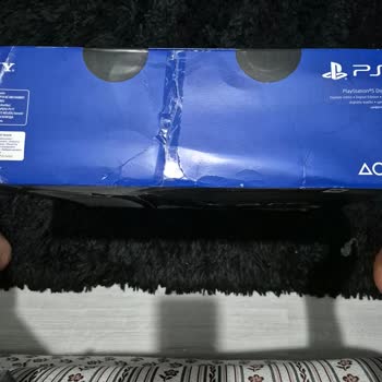 Yeni Satılan PS5 Slim'in Ambalajı Bozulmuş Ve Açılmış