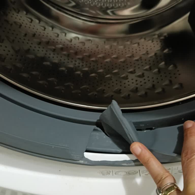 Arçelik Çamaşır Makinesinde Garanti Altında Tekrarlayan Su Sızıntısı Ve Haksız Ücret Talebi