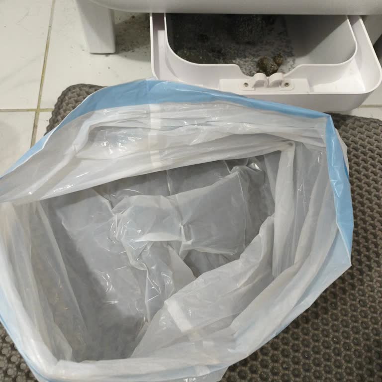 Smart Cat Pro Otomatik Kedi Tuvaleti Poşet Ölçüsü Bilgisi Eksik