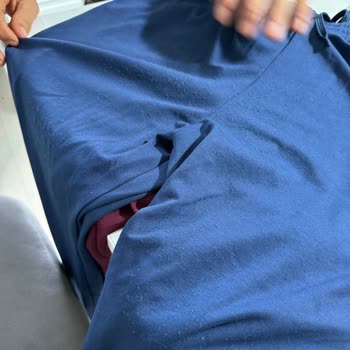 Hummel Eşofmanlarda Anlık Pilling Ve Mağaza Personelinin Saygısız Tutumu