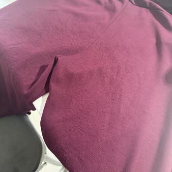 Hummel Eşofmanlarda Anlık Pilling Ve Mağaza Personelinin Saygısız Tutumu