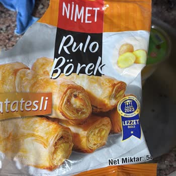 Deforme Ve Bozulmuş Patatesli Rulo Börek, Sağlık Endişesi Ve İade Talebi