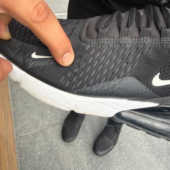 Kısa Sürede İç Filesi Yırtılan Nike Air Max Ayakkabım İçin Açıklama Ve Değişim Talebi
