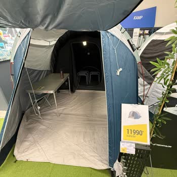 Decathlon Mağazasında Çadır Teşhirinde Hijyenik Olmayan Kullanılmış Peçete Ve Prezervatif Bulunması