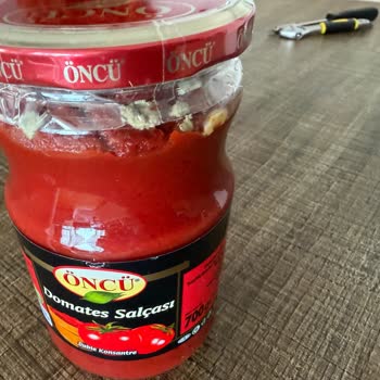 Açılmamış Domates Salçasında Kısa Sürede Küflenme Ve Kalite Kontrol Eksikliği