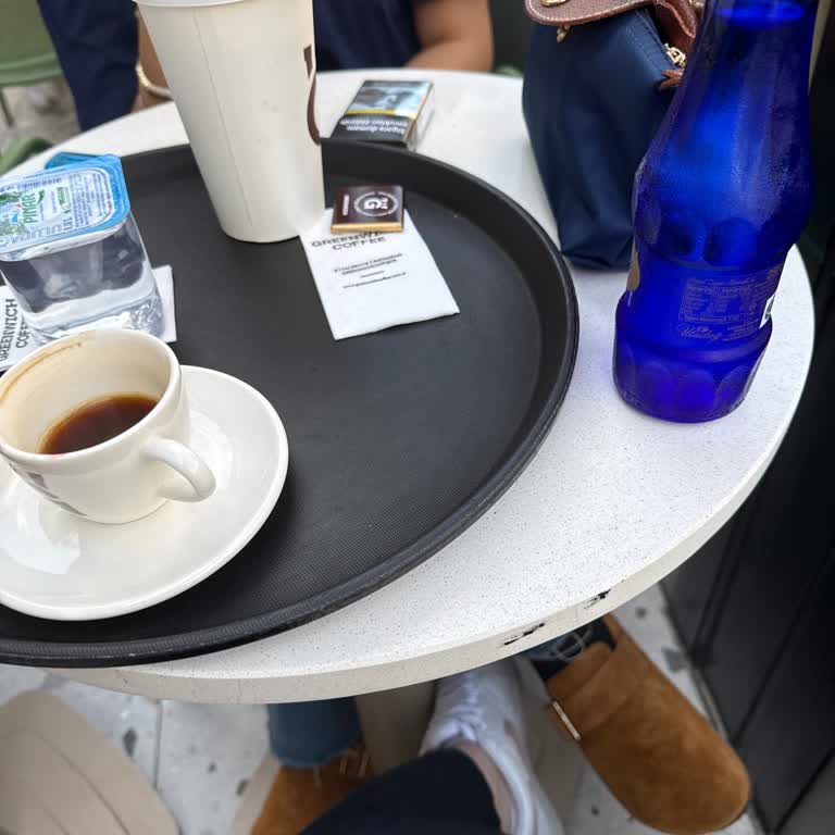 Greenwich Coffee Kahve Su Gibiydi