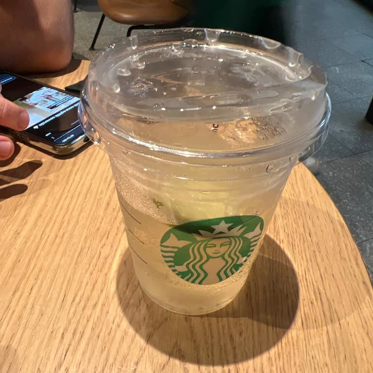Starbucks Cool Lime Kalitesindeki Düşüş Ve 255 TL Fiyat Şikayeti