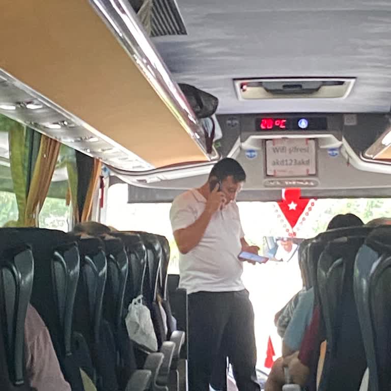 Otobüs Muavininin Saygısız Ve Kaba Davranışı Yolculara Haksızlık