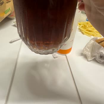 Burger King Mahmutbey Şubesinde Çürük Ürün Ve Az Porsiyonlu Patates Şikayeti