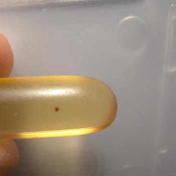 Nature's Supreme Omega 3 Kapsülünde Belirsiz Leke Ve Güvenlik Endişesi