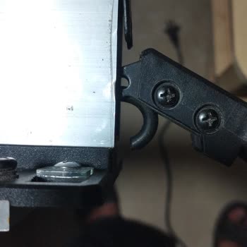 Eksik Garanti Belgesi Ve Kullanım Kılavuzu Yan Dayama Aparatı Arızalı Satıcı Sorumluluk Almıyor