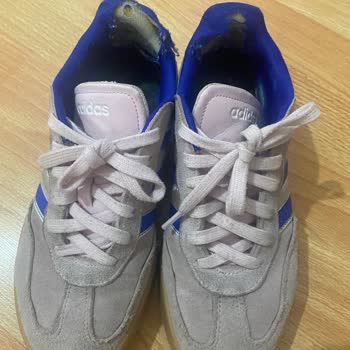 Adidas Sneaker Kısa Sürede Yırtıldı, Garanti Reddi Kabul Edilemez