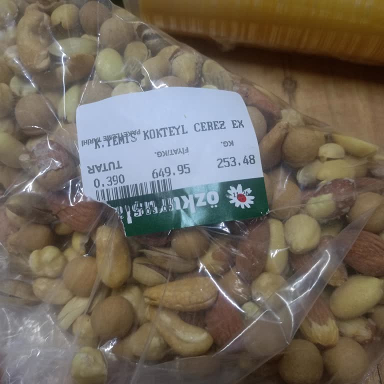 Maltepe Gülsuyu Şubesinde Bayat Kuruyemiş Şikayeti