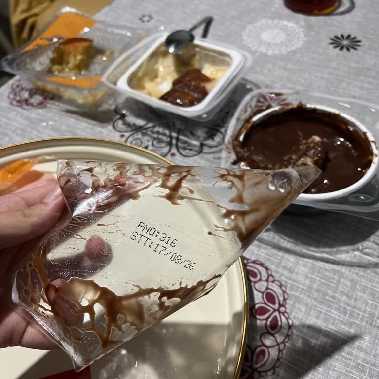 Lezztat Profiterol Bozulması Ve Sağlık Endişesi