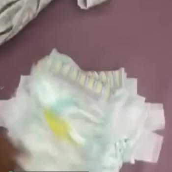 Jenny & Willy Çıtçıtlar Sağ Taraftan Sürekli Olarak Kopuyor